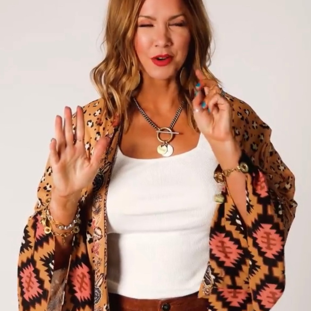 ISO this cute kimono, cardigan by FLYING TOMATOES